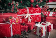 Опрос: Россияне рассказали, что хотели бы получить на Новый год