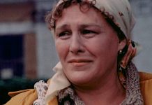 Певец Юлиан вспомнил о скандале, который Мордюкова закатила в туалете из-за сплетен