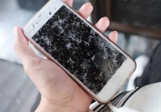 Сломался мобильный: как выбрать надежный сервис по ремонту