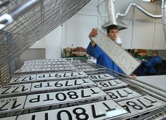 Зачем может понадобится замена авто номеров