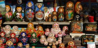 Что привезти из Москвы в подарок: лучшие идеи для всей семьи