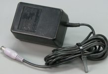 Как выбрать качественный адаптер питания для компьютера?