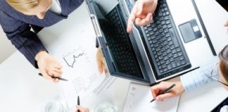 Аутсорсинг разработки: что это такое простыми словами