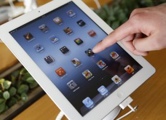 Когда планшет удобнее смартфона?