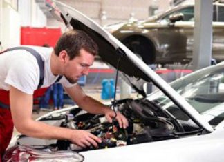 Ремонт и техническое обслуживание автомобилей Audi: выбор надежных слесарей