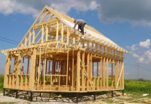 Доводы с пользу строительства загородного дома по каркасной технологии