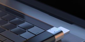 Где найти широкий выбор флешек офлайн