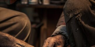 Профессиональная реставрация обуви и кожаных изделий от Whitesole