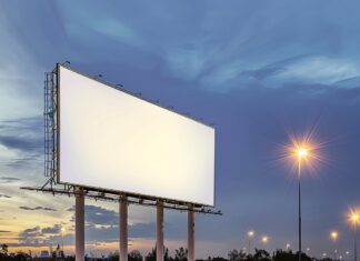 Сила наружной рекламы: привлечение аудитории в цифровую эпоху