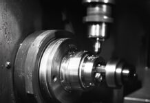 Токарные работы: искусство обработки вращения