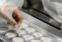 Дизайн наклеек: как привлечь внимание и рассказать о вашем товаре