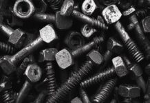Нержавеющий крепеж: Надежность и долговечность в любых условиях