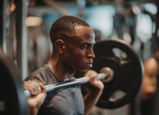 Протеин: топливо для тела, польза и применение в современном мире